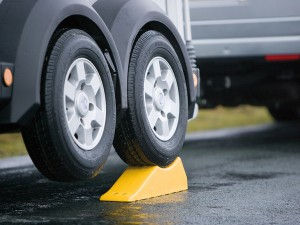 hb-trailer-and-ramp__FillWzMwMCwyMjVd.jpg