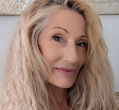 yvette tarot