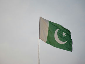 PAKISTAN - TURNING THE TIDE