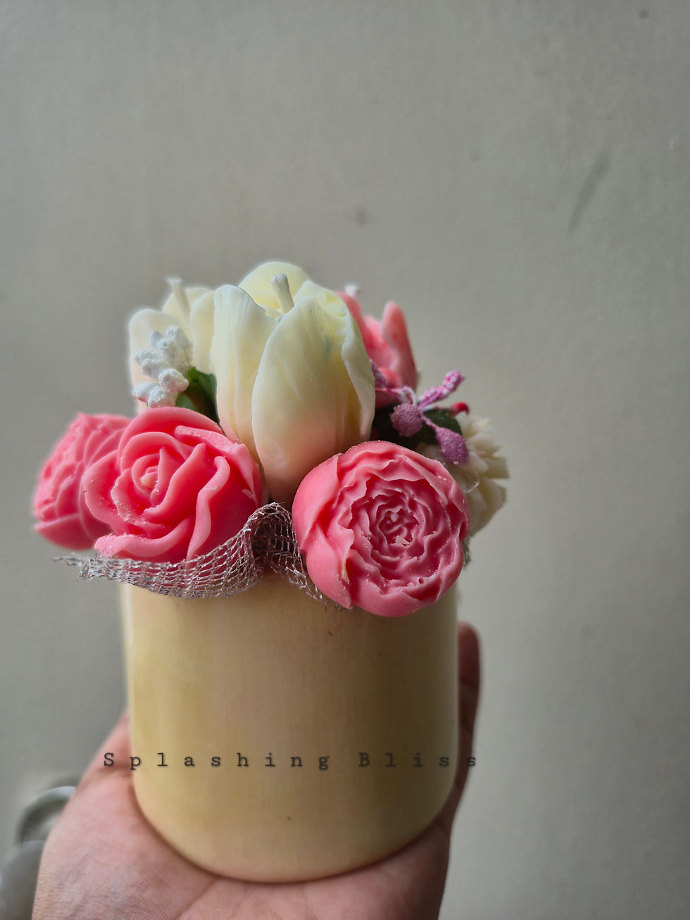 Thumbnail: Tulip Candle Bouquet