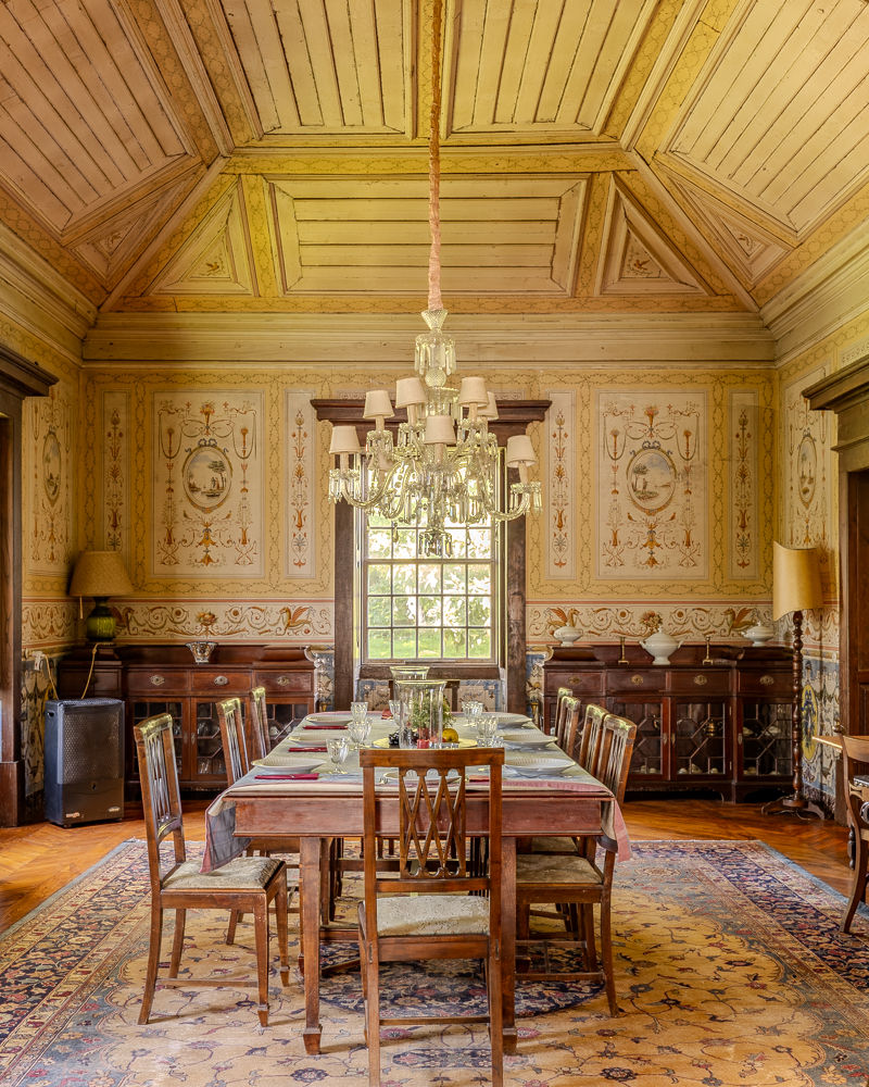 Dining room with coffered timber ceiling at the Quinta do Casainho, Águeda