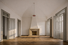 Historic manor house in Reguengos de Monsaraz featuring high ceilings, original wooden floors and a classical stone fireplace