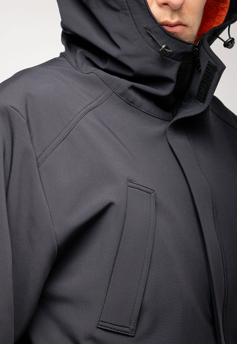 Sīktēls: Tehniskais softshell mētelis ar merino vilnas oderi