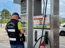 Gasolina a R$ 7,34: O PROCON intensifica fiscalização nos Postos de Combustíveis por suspeita de aumento injustificado