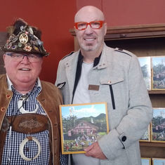 Livro "Pomerode: a cidade mais alemã do Brasil" celebra os 200 anos da imigração alemã