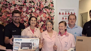 Jeep Clube de Pomerode reafirma compromisso com a comunidade ao doar equipamentos à Rede Feminina de Combate ao Câncer