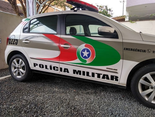 Briga entre casal termina com mulher internada e homem preso em Pomerode