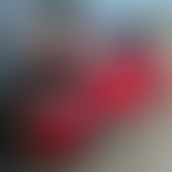 Colisão entre carro e caminhão deixa homem ferido