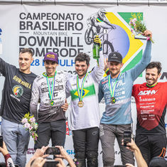 IRMÃOS VIEIRA SOBEM NOVAMENTE NO PÓDIO DO BRASILEIRO DE DOWNHILL, EM POMERODE