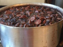 Tradicional Feijoada do Belz acontece neste sábado (18), em Pomerode