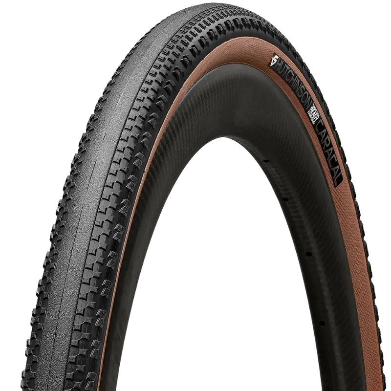 Le pneu gravel Caracal d'Hutchinson et sa bande slick