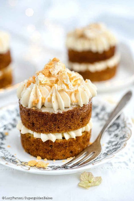 Caramel cake
