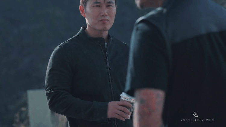 哈雷骑士（4K）.gif
