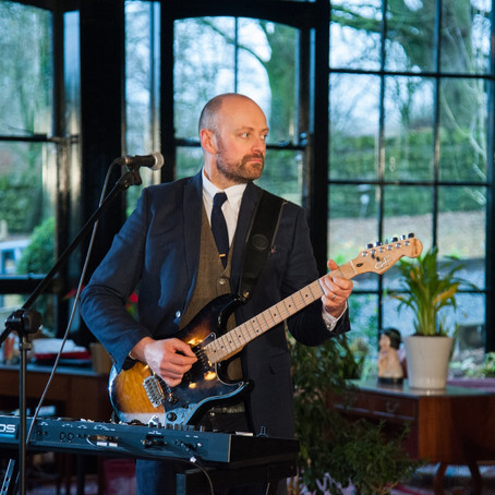 Graham Coe Releases Heartfelt Acoustic Ballad