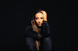 REVIEW- Single