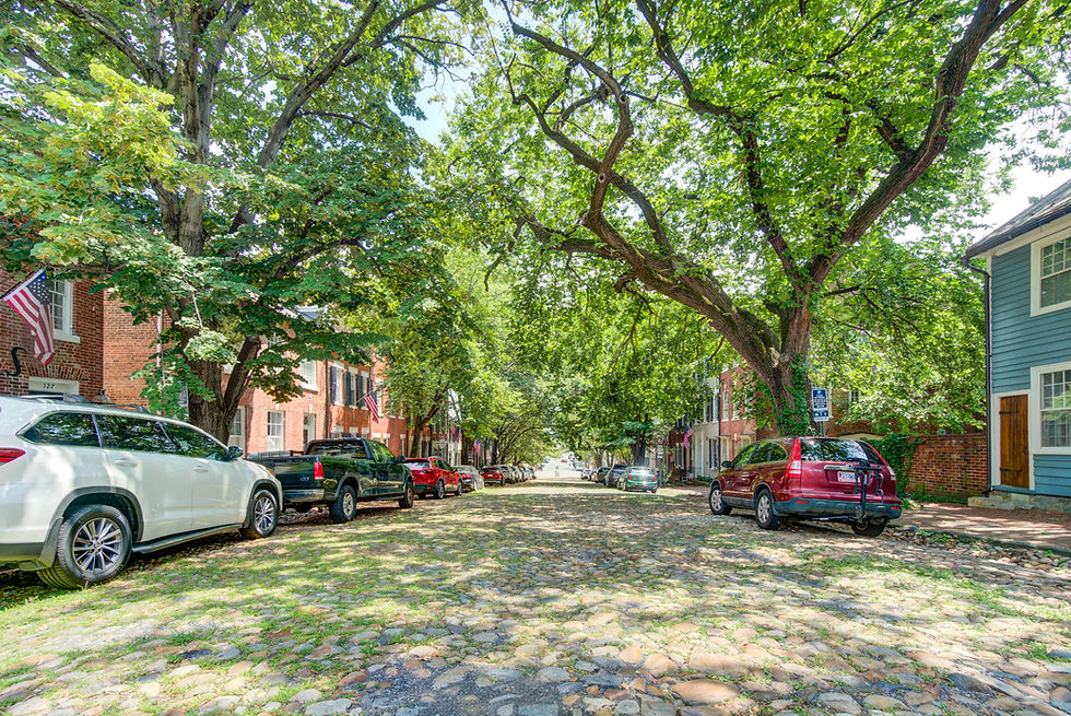 Airbnb Listings with Parking