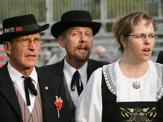 ЮНЕСКО включила швейцарский йодль в список объектов культурного наследия