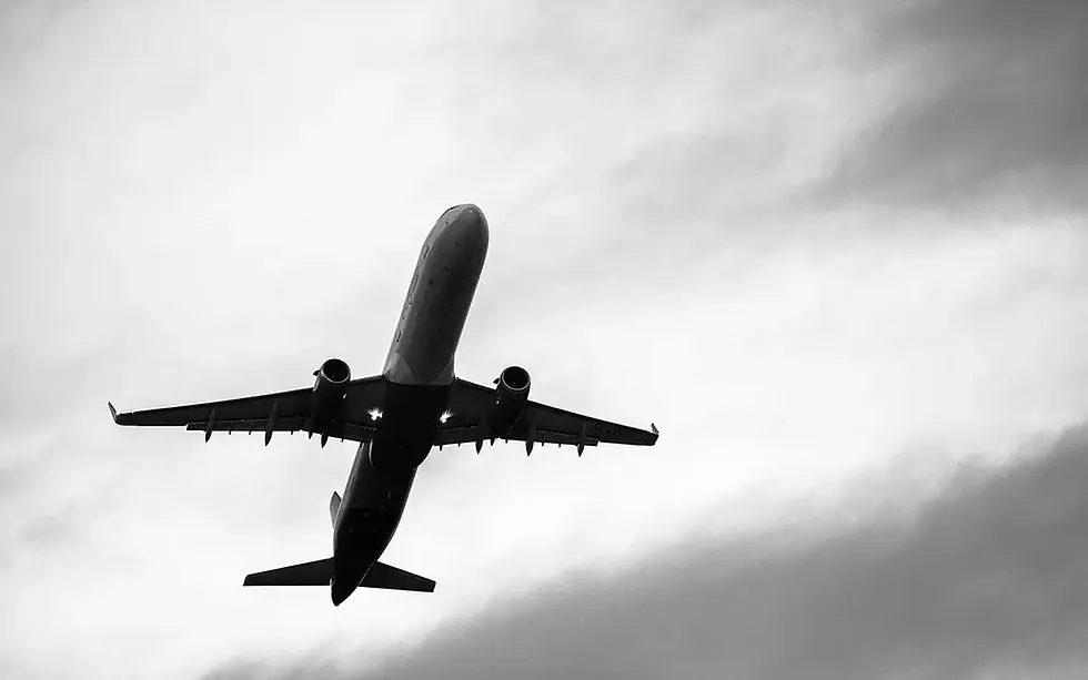 Из-за продолжающейся блокировки Ормузского пролива нарушены поставки керосина. Чем дольше продолжается война в Иране, тем сильнее авиационный сектор ощущает её последствия. Некоторые рейсы уже отменены.