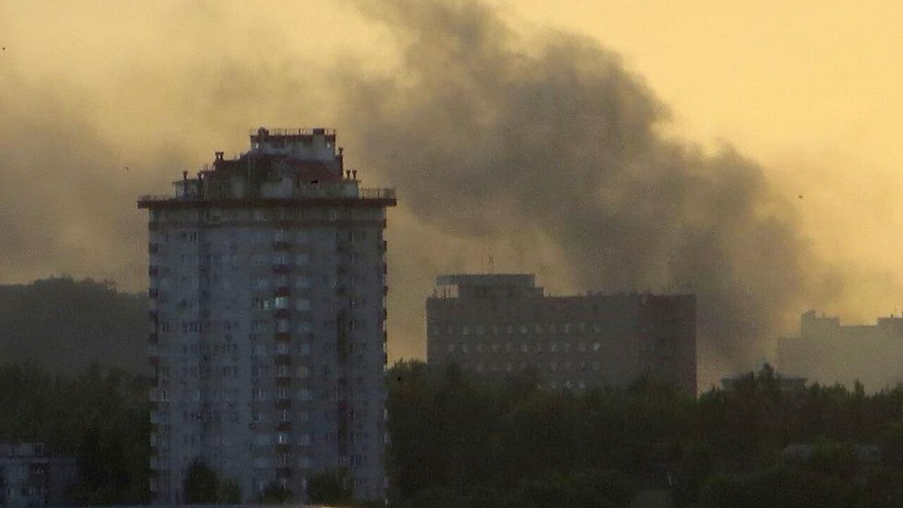 Жертвой очередного обстрела Донецка со стороны ВСУ стала 10-летняя девочка.