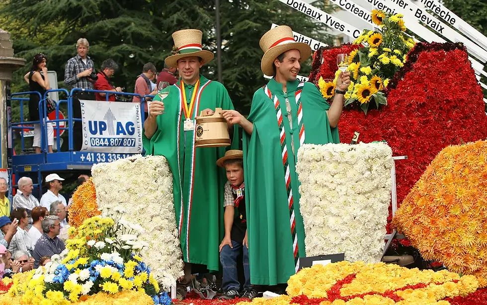 Праздник виноградарства и сбора урожая в Нёвшателе // Fête des Vendanges