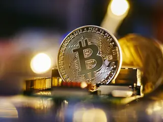 Швейцария одобрила первый Bitcoin ETF для розничных инвесторов