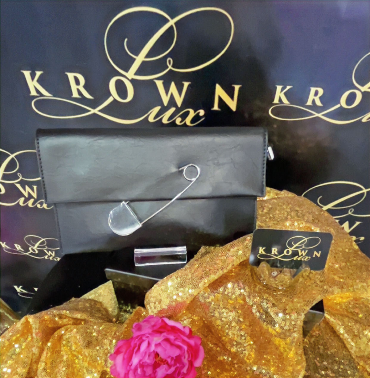 Lux & Lock Black Clutch