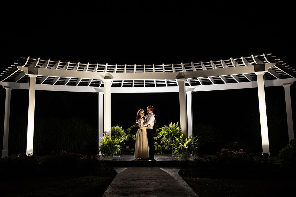 gather_hilltop_gardens_philadelphia_Wedding_photographer_Shannon_Ritter