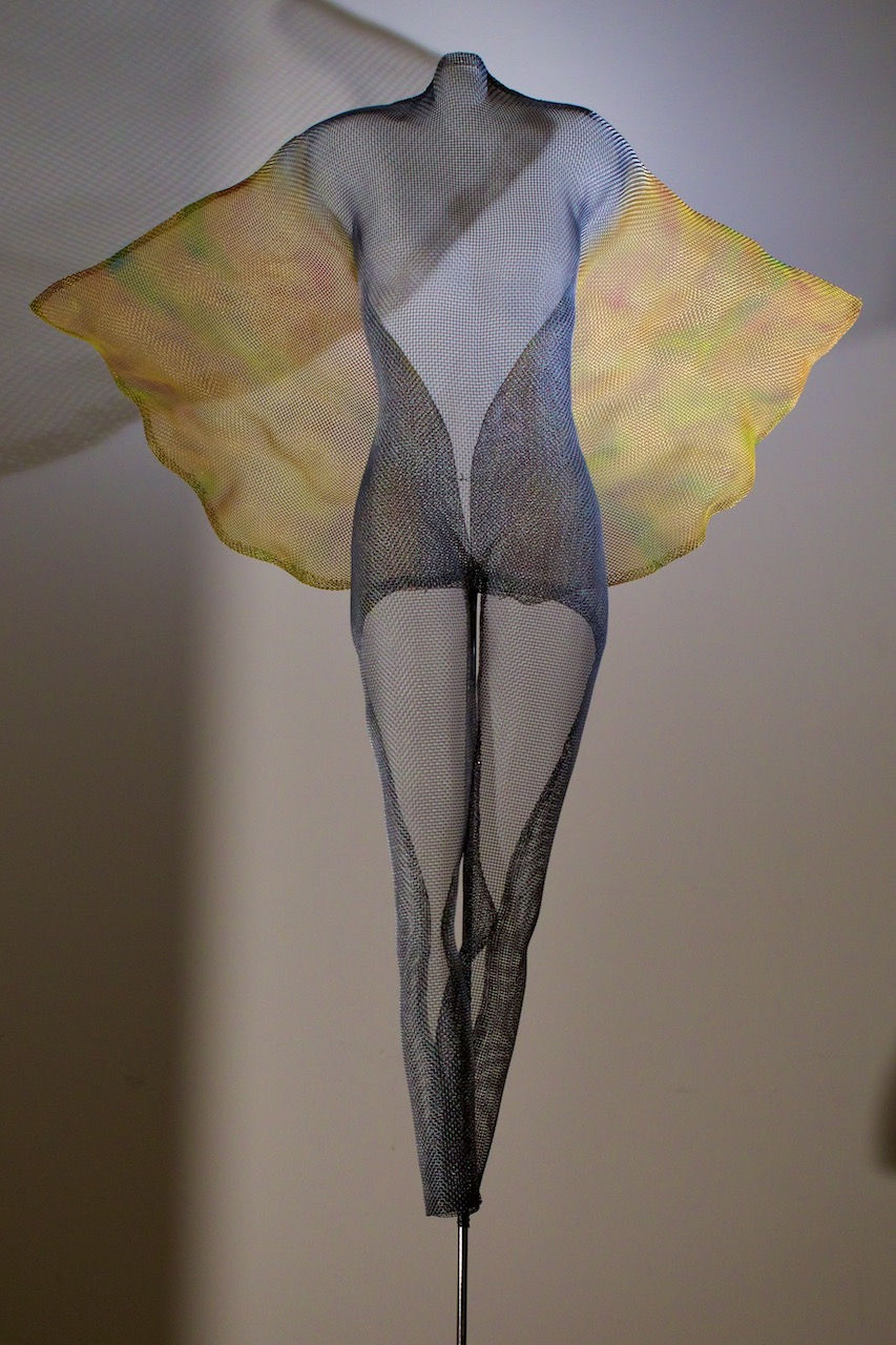 Nätskulptur av Ylva Jonsson ”Linn lII” H94cm_a