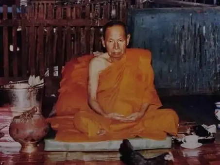 คอลัมน์ย้อนรอยเกจิดัง
ประจำวันอาทิตย์ที่ 3 มี.ค. 2567
“หลวงพ่อหน่าย” ศิษย์รุ่นสุดท้าย“ปู่ศุข”
เกจิวัดบ้านแจ้ง-เจ้าตำรับเครื่องราง"จิ้งจก”