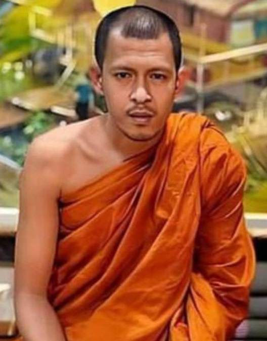 12"พระเก่งไม่จำเป็นต้องแก่"
กระแสศรัทธาแรงแห่งยุค