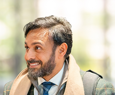 Karl Profile photo for linkedin (14).png