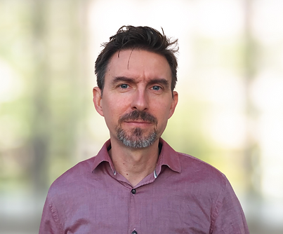 Karl Profile photo for linkedin-11.png