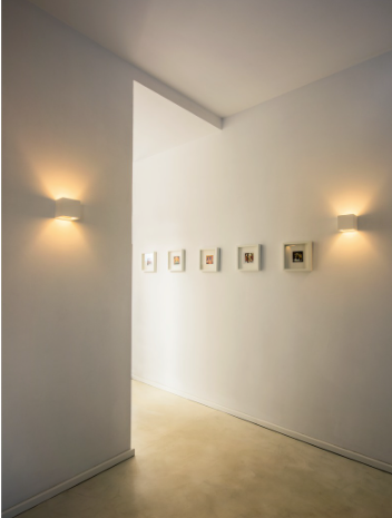 Miniaturbild: Quadratische Gipswandleuchte