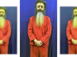 أول صورة للظابط الخائن محمد عويس ببدلة الإعدام
