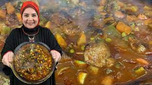 طاجن تورلي باللحمه 😋يستاهل بوقكم هديه مني ليكم والنبي قبل الهديه 