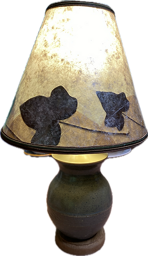 small ivy lamp.png