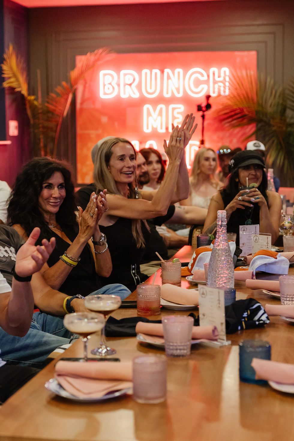 Why Every Country Music Fan Should Experience a Songwriter Round at Least Once