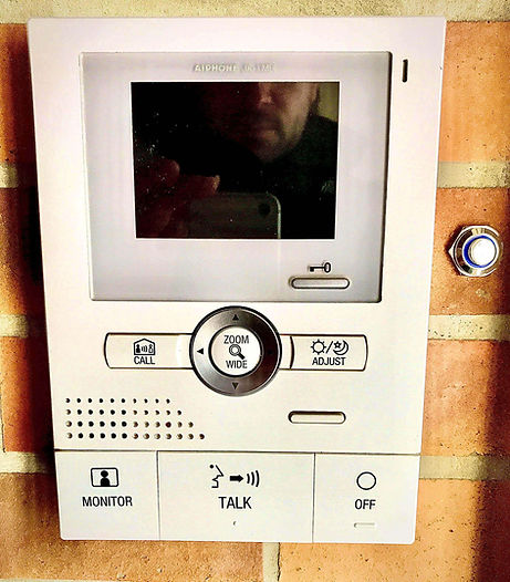 Pose d'interphonie vidéo à Bourlens (47) KM ELEC by KM EVENTS