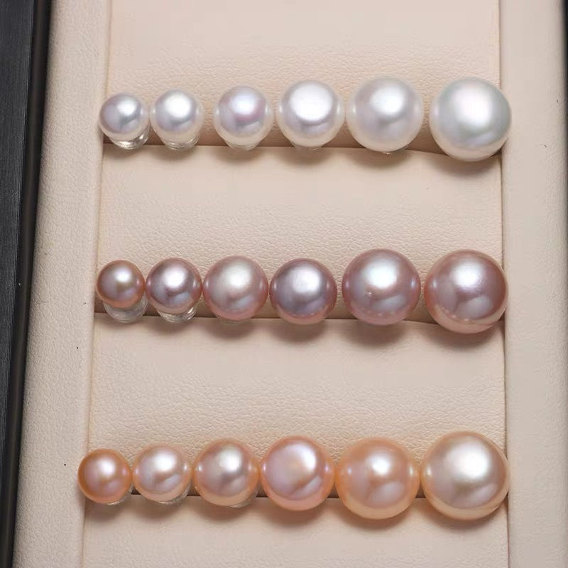 Thumbnail: 8.5-9.5mm Pearl Silver Stubs Earring