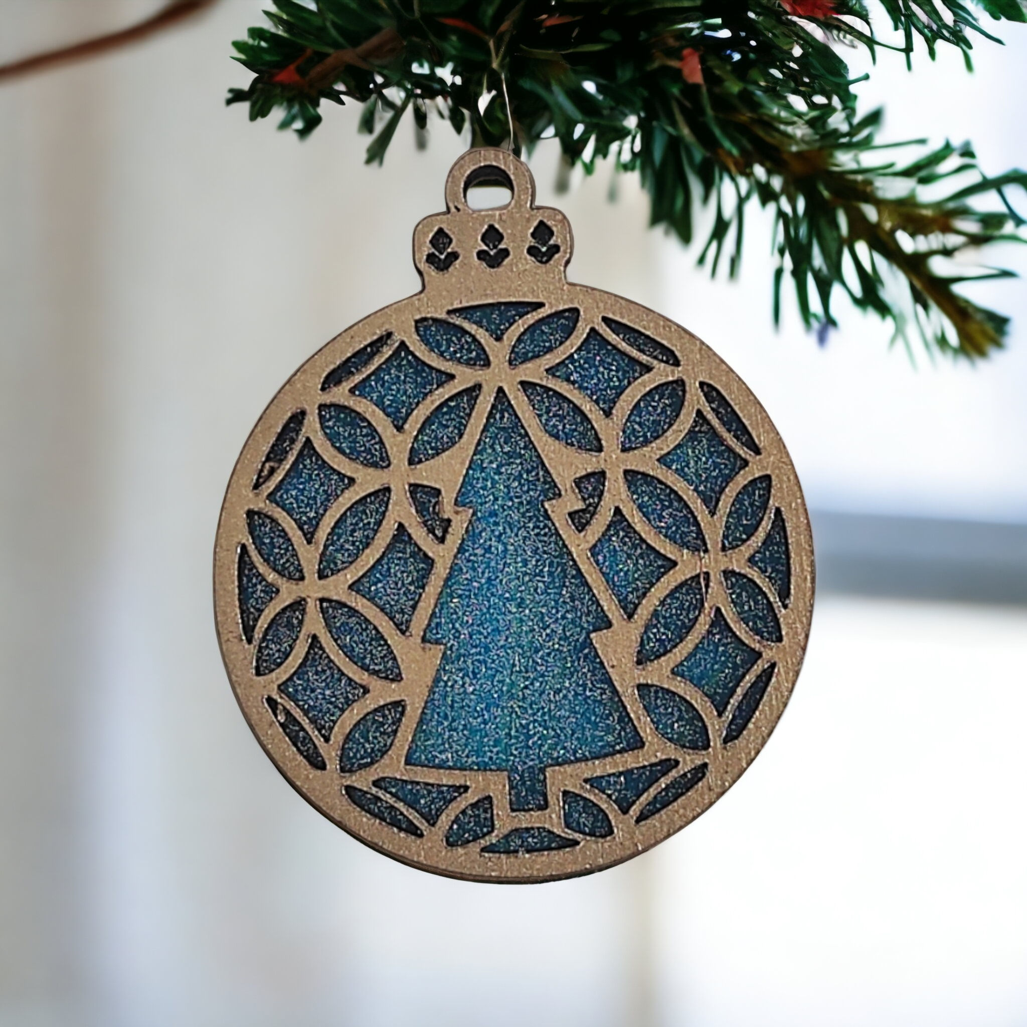 Suspension boule sapin 1