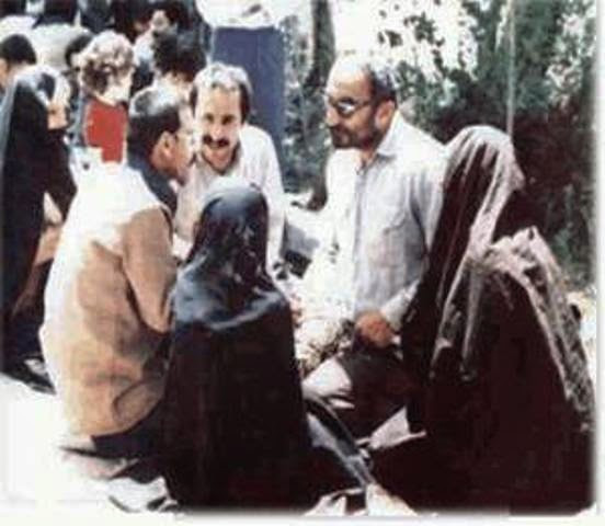 سید ابراهیم نبوی همان فردی که با طرح مسخره اسب تروا، جوانان ايرانى را به دام بسیجیها انداخت. نبوی از نزدیکان لاجوردی معروف به جلاد اوین و یکی از معاونان وزارت کشور در سال ۱۳۶۷ بود