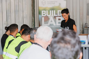 O Novo Perfil destacou a presença do Build Lab na Futurália como uma iniciativa orientada para captar talento e reforçar o interesse pelas profissões do setor AEC