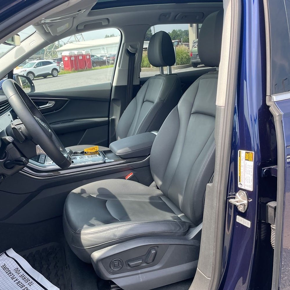 Thumbnail: 2023 Audi Q7