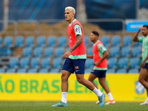 Pedro é forçado a se afastar da Seleção Brasileira após grave lesão no joelho esquerdo! Jogador está fora da seleção! – uma perda devastadora para a equipe!