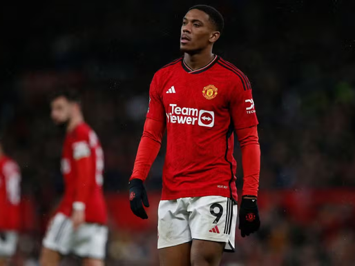 Com a lesão de Pedro, Flamengo mira Anthony Martial como possível contratação, afirma jornalista!