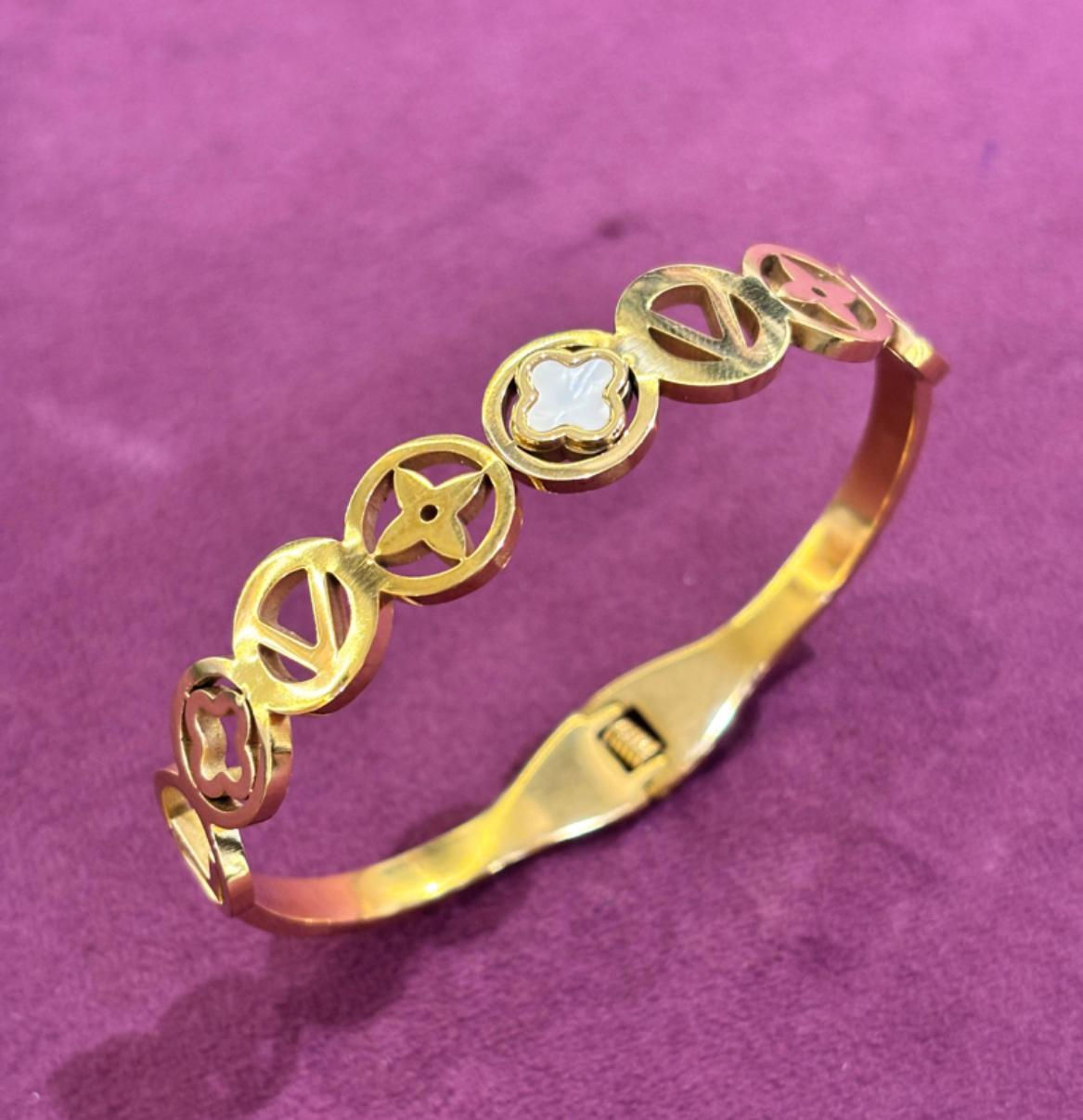 ANTI-TARNISH BRACELET 004