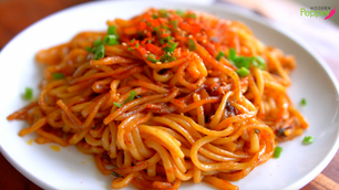 No more take out noodles! ADDICTIVE Korean🧄 Garlic Soy Sauce Noodles 젓가락을 멈출 수 없어요😋 마늘간장 볶음국수 🌱