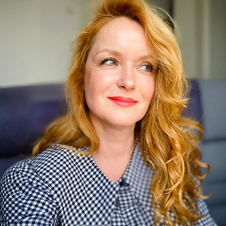 Herausgeberin und Männercoach Nadin Schley_edited.jpg