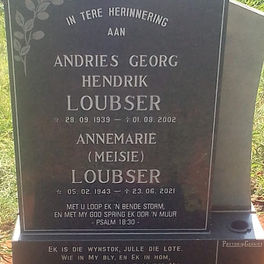 Protea Memorials
Second wording
engraving on tombstone
death date
addition