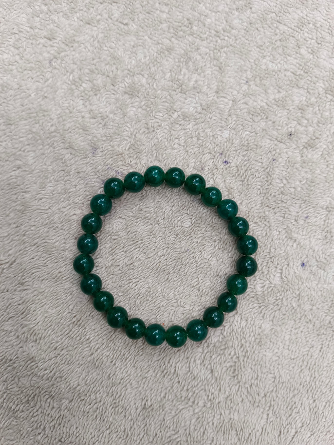 Green Jade Bracelet #GreenJade #greenJadeBeads #greenJadeBracelet